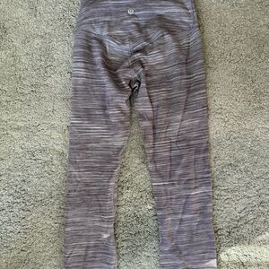 Lululemon capri leggings size 4